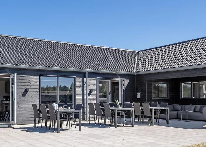 Holiday home 5 Star In